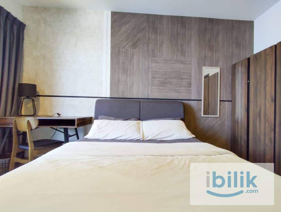 👩‍🦰 All Female Medium Room B at Emporis, Kota Damansara - Image 1