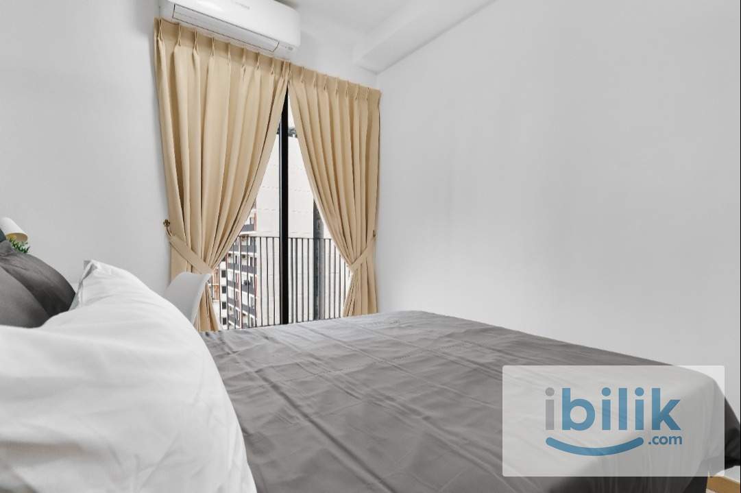 👩‍🦰 All Female Medium Room C at Emporis, Kota Damansara - Image 2