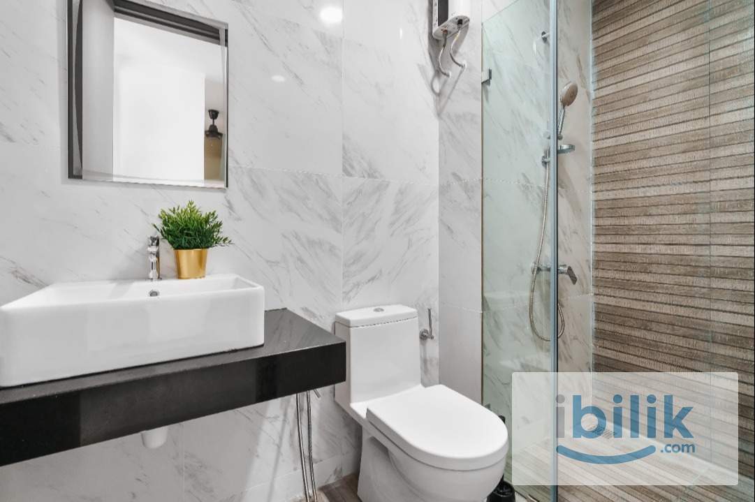 👩‍🦰 All Female Medium Room C at Emporis, Kota Damansara - Image 6