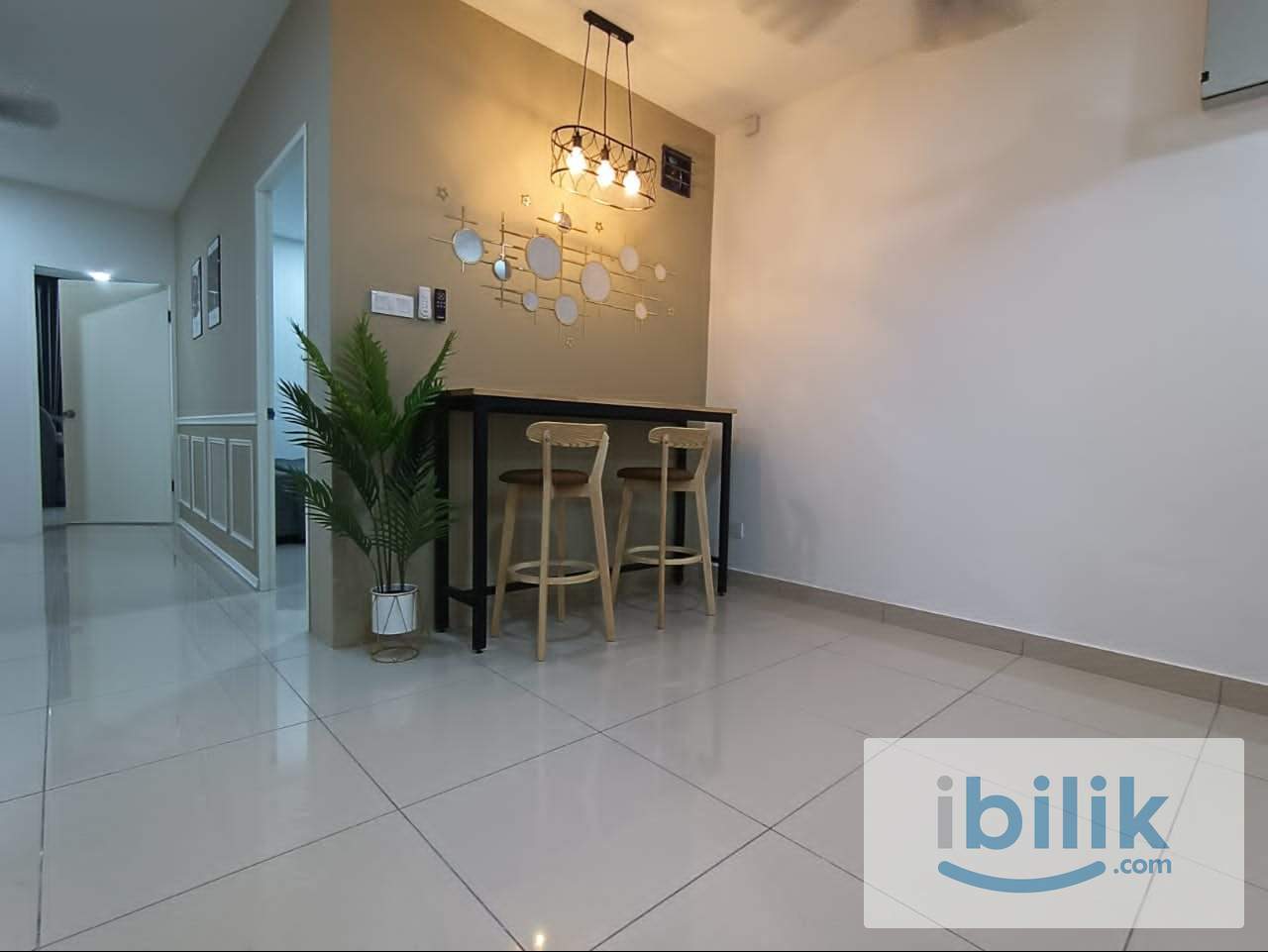 👩 All Female Master Room A at Aratre Residence, Ara Damansara Near LRT 🚃 - Image 9