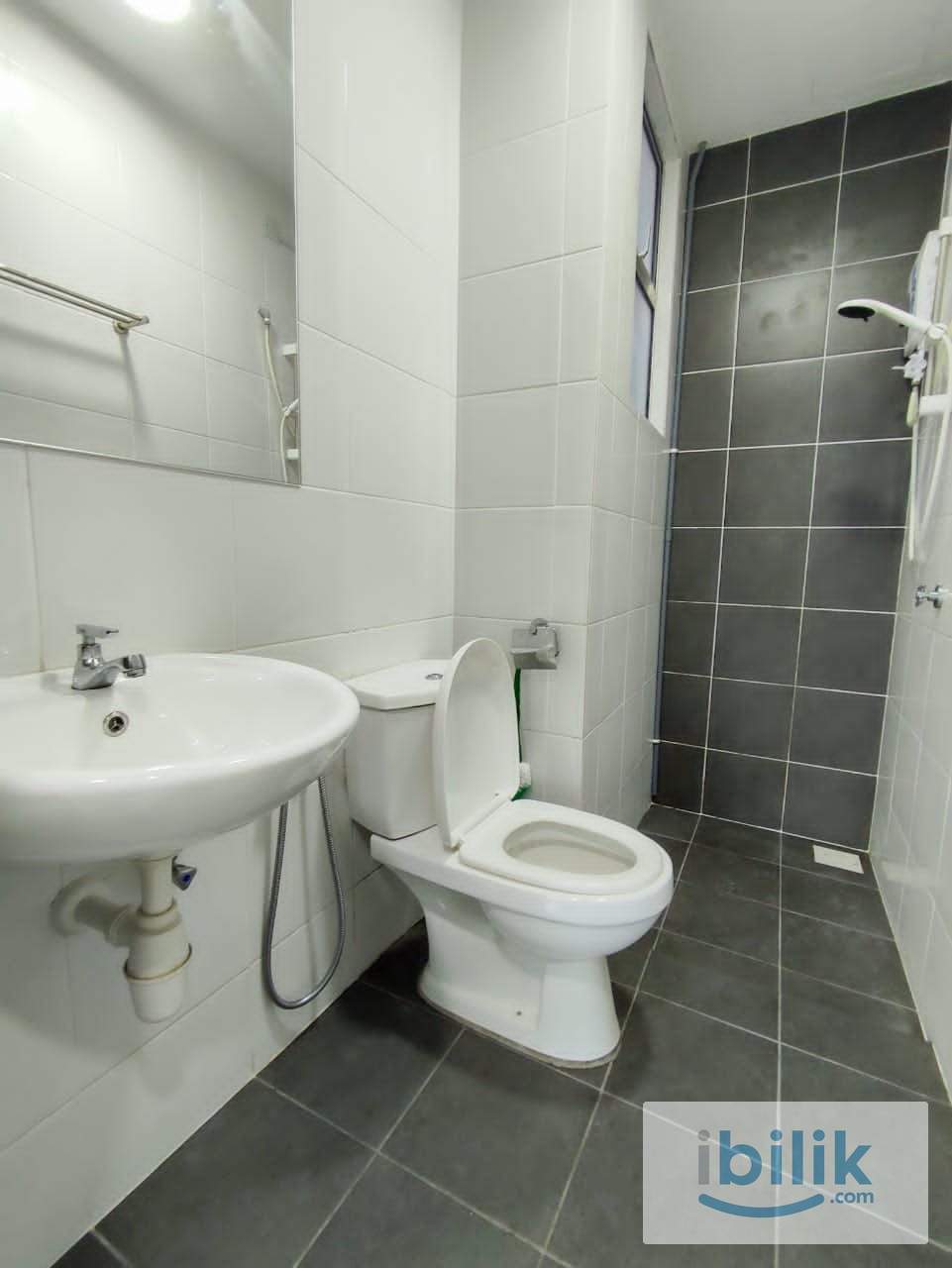 RD 👨 All Male Master Room A (Cosmo) C2703A at The Zizz, Damansara Damai - Image 8