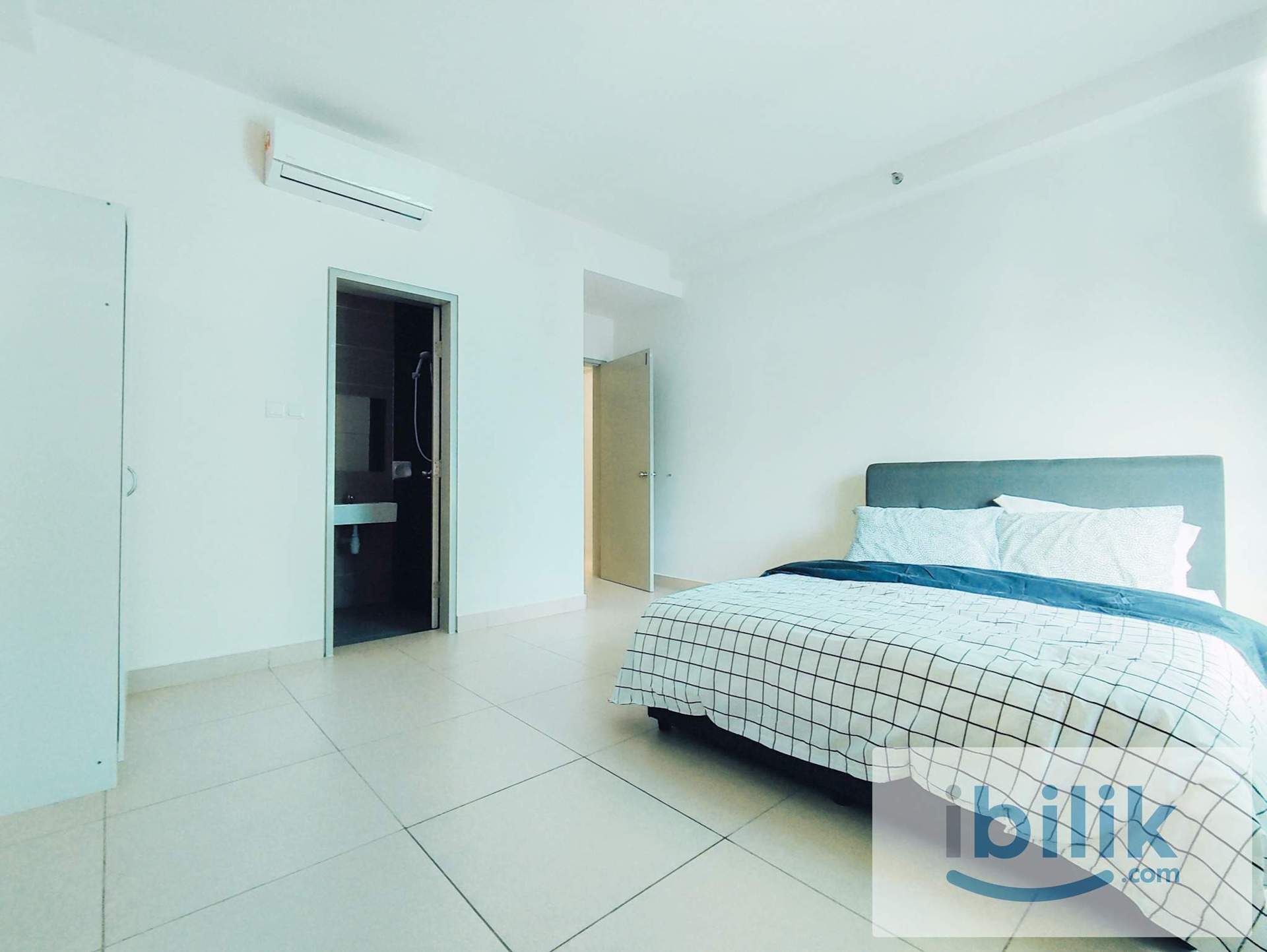 RD 👩‍🦰 All Female Master Room A A169 at Residensi Suasana, Damansara Damai - Image 3