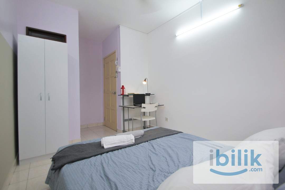 Limited Cheaper room with AC and window, LOW DENSE, include utilities fully furnished ready move in - Image 1