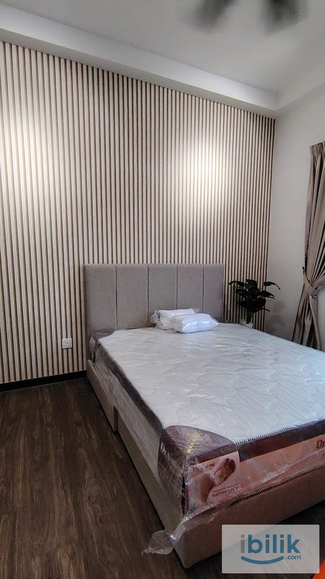 small room - Image 2
