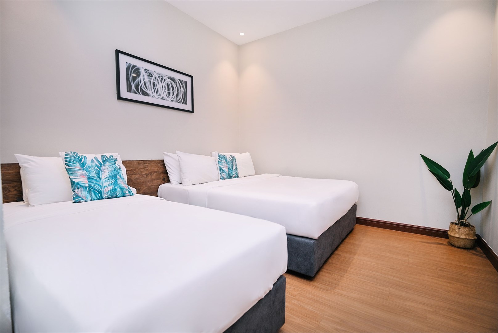 Standard Triple Room - Image 2