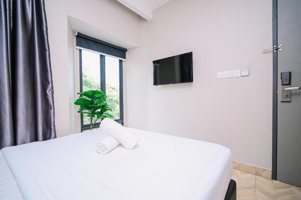 Standard Double Room - Image 2