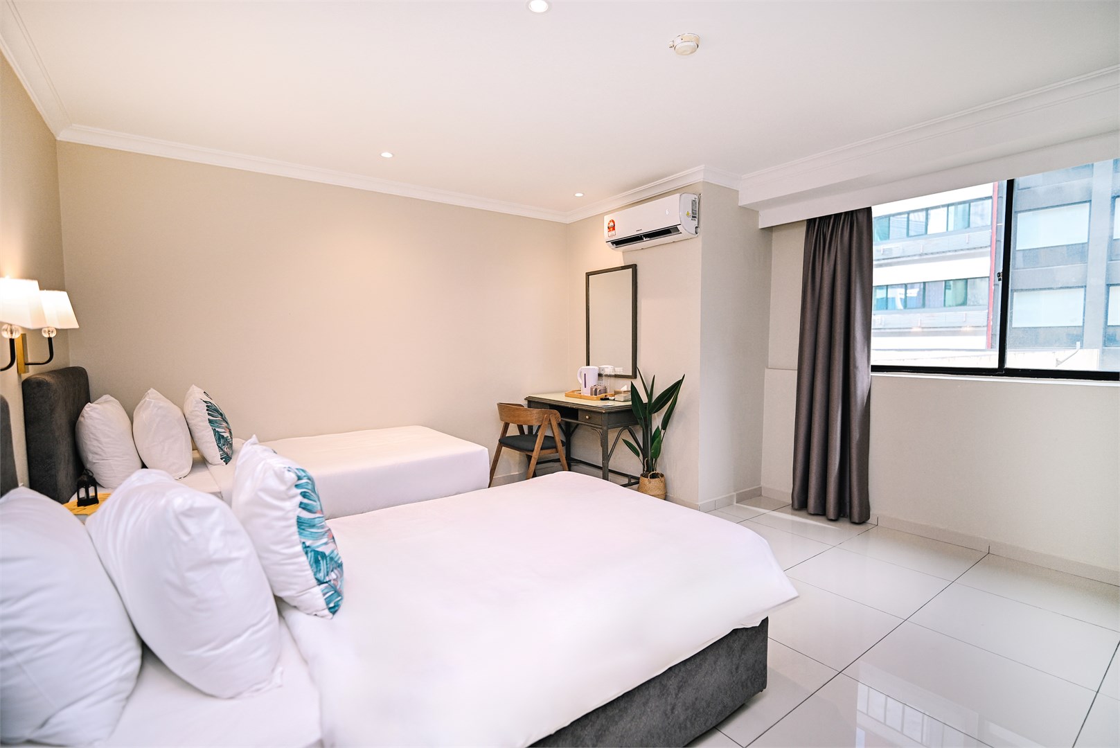 Kingston Hotel 6 @ Changkat Bukit Bintang - Image 1