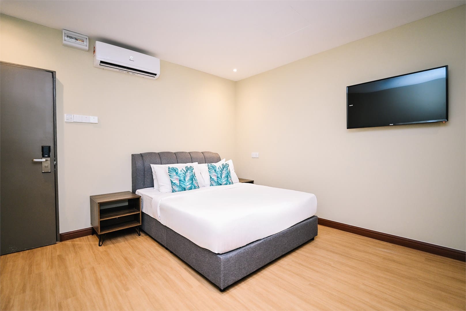 Kingston Hotel 6 @ Changkat Bukit Bintang - Image 9