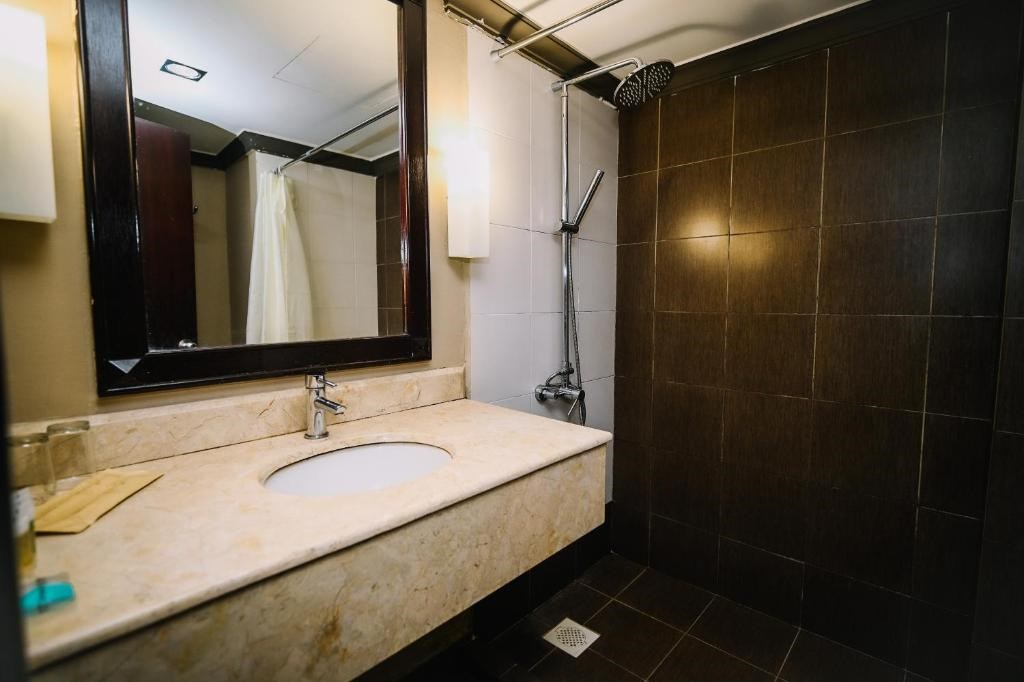 Standard Twin - Image 4