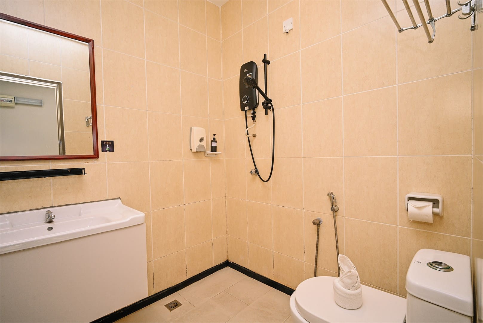Kingston Hotel 12 @ Jalan Raja Laut, KL - Image 6