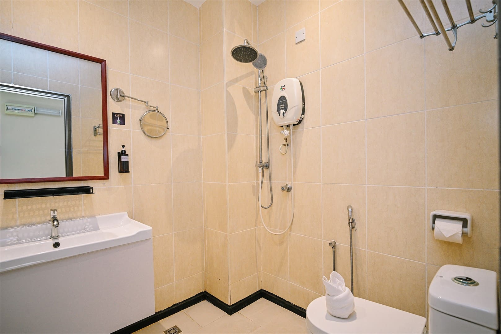 Kingston Hotel 12 @ Jalan Raja Laut, KL - Image 7