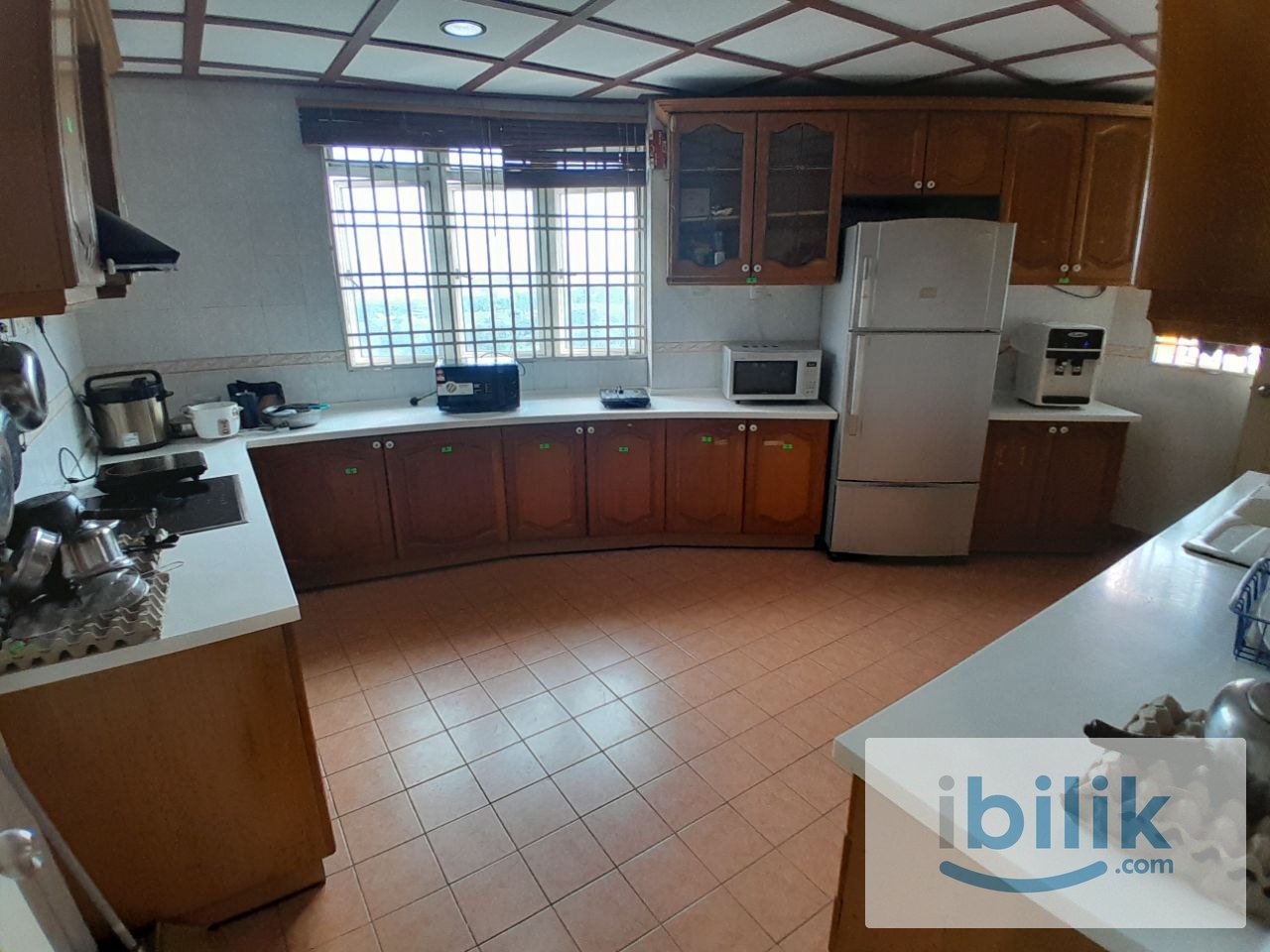 [Villa Scott] Master Room with Bathroom Rent Near KL Sentral, Bangsar - Image 2