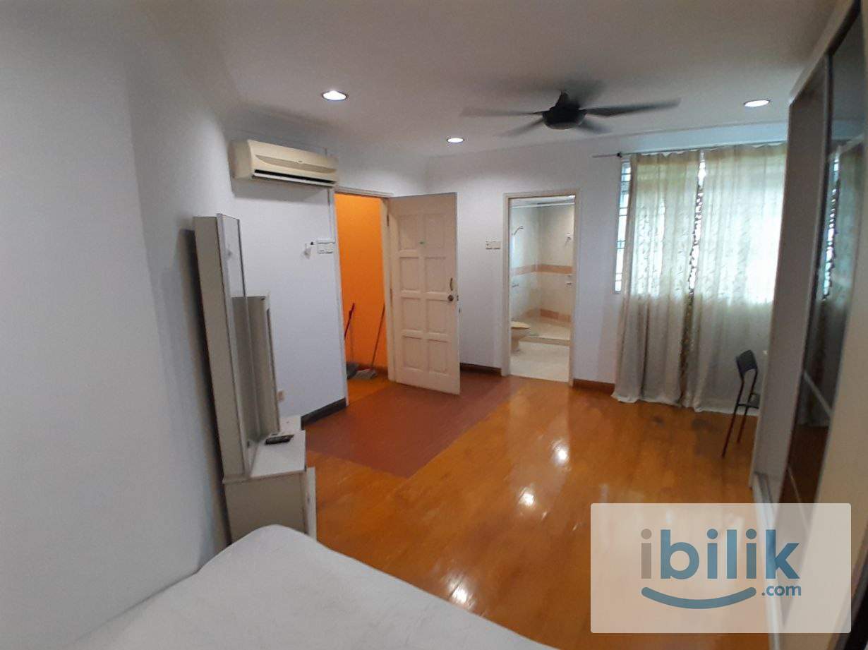 [Villa Scott] Master Room with Bathroom Rent Near KL Sentral, Bangsar - Image 4