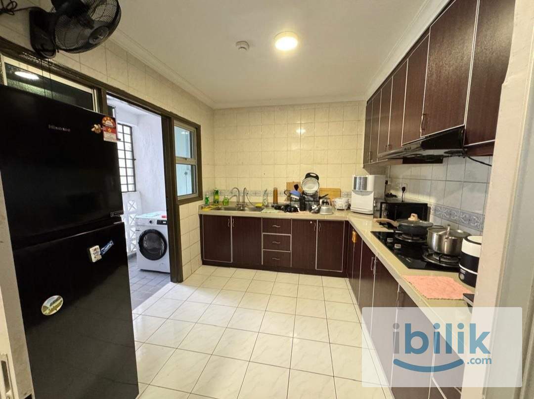[Pantai Hillpark 2] Middle Room Rent Near Bus Stop to UM - Image 3