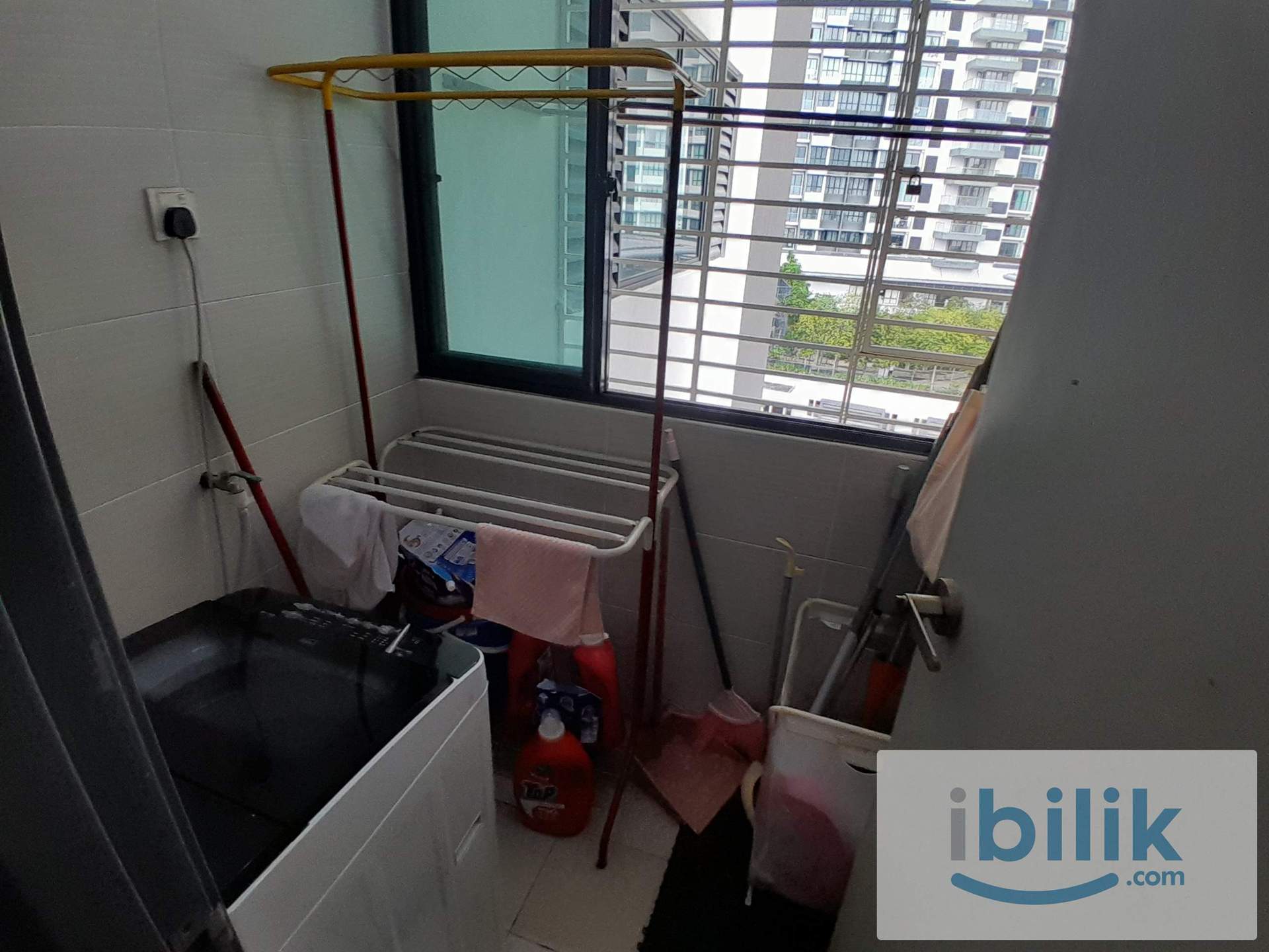 [Amaya Maluri] Female Unit Small Room Rent Near MRT/LRT, Sunway Velocity - Image 6