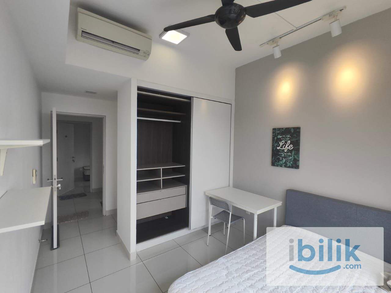 [D'sara Sentral] Mixed Gender Unit Master Room Private Bathroom Link Bridge to MRT Station - Image 1