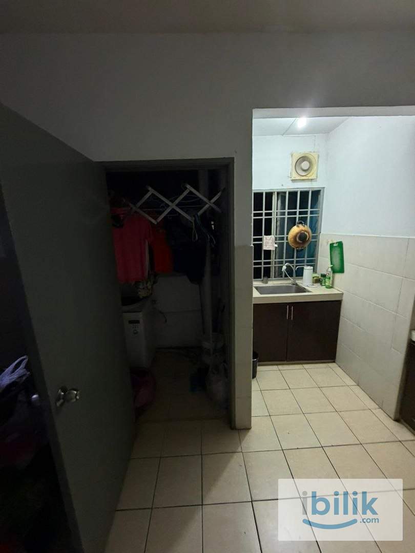 [Angkasa Condo] Near UCSI Mixed Gender Unit Medium Room Share Bathroom - Image 7