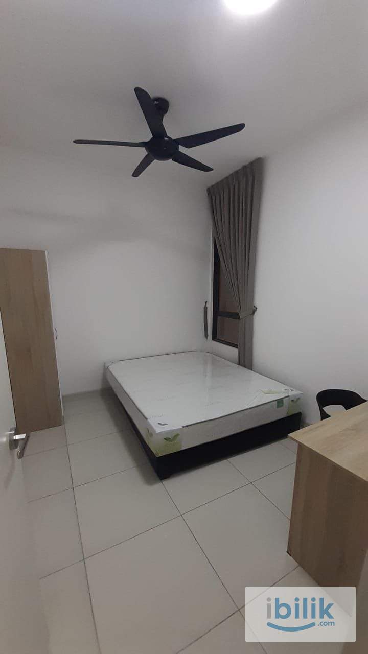 [Riana South] Mixed Gender Unit Middle Room Rent Opposite UCSI University - Image 1