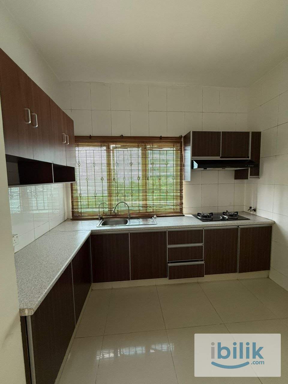 [East Lake Residence] Near MRT direct UPM, South City Plaza Single Room with Aircond Rent - Image 4