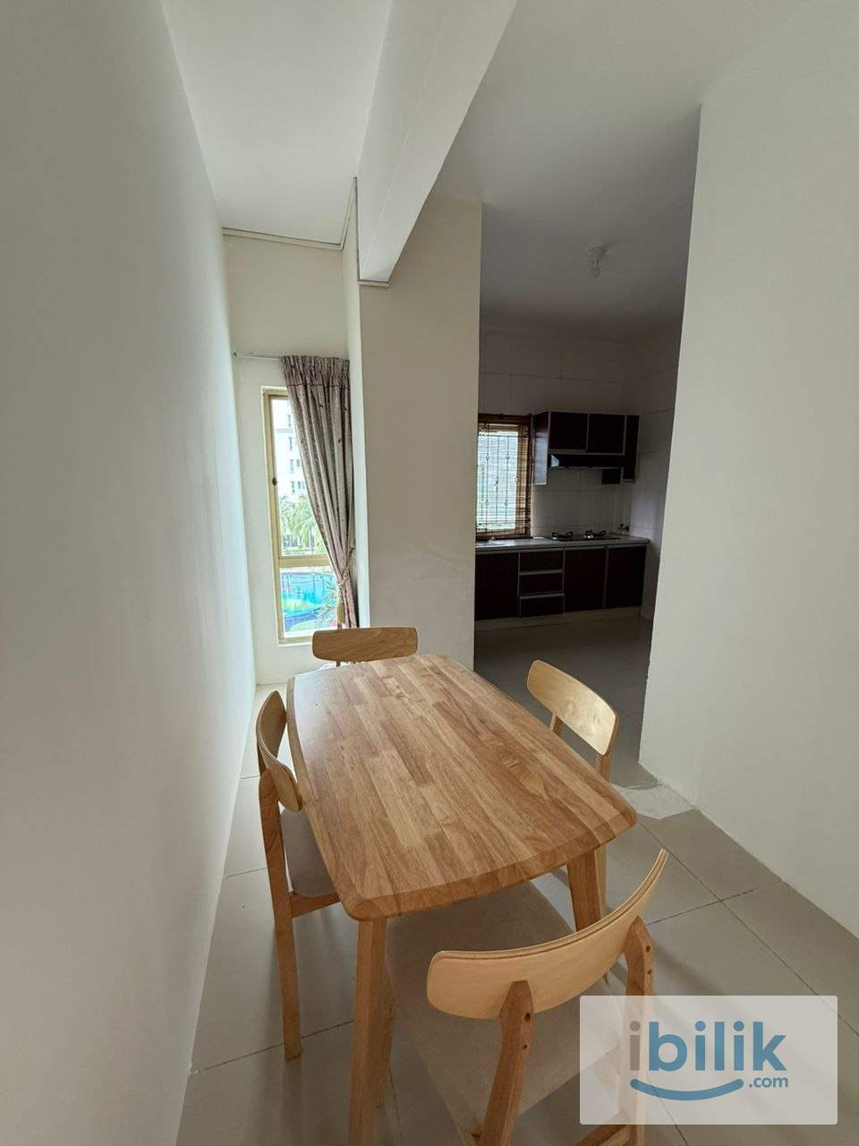 [East Lake Residence] Near MRT direct UPM, South City Plaza Single Room with Aircond Rent - Image 3