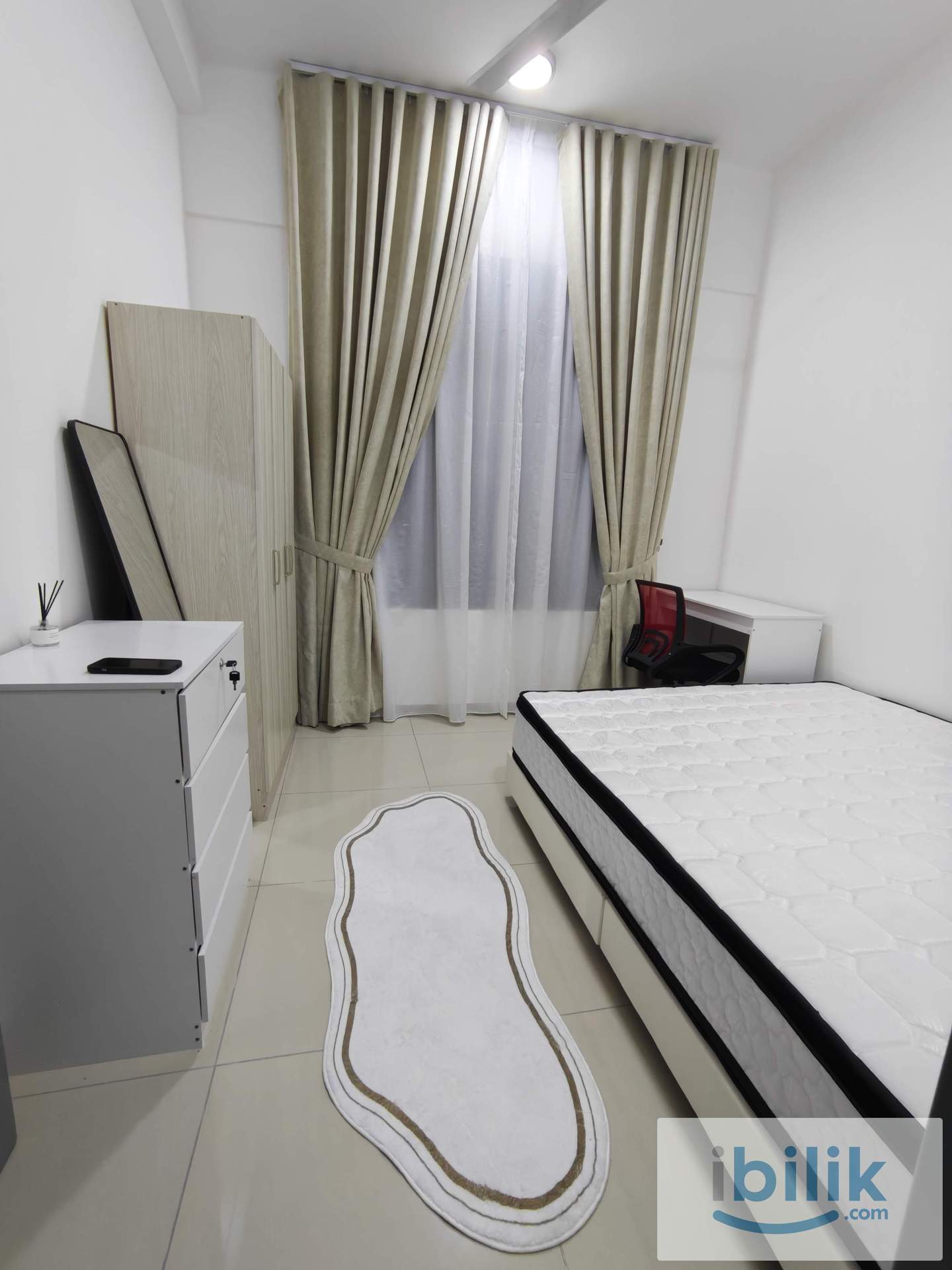 Cozy Fully Furnished Middle Room to Rent! 1 Unit Left! - Image 9