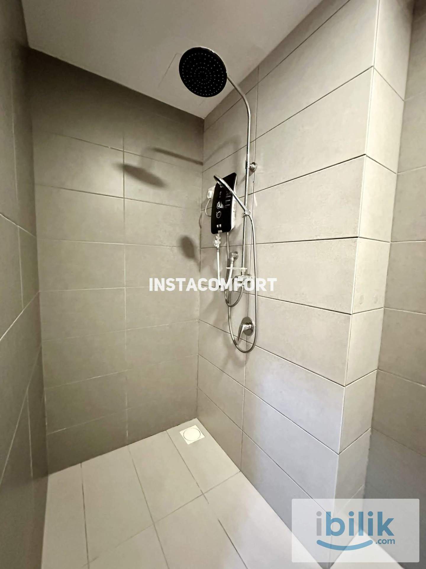🔥 Balcony Room Available! 🌿 Private Balcony ☀️ Good Natural Lighting 🔥✅ 5 mins walk to LRT Station - Image 3