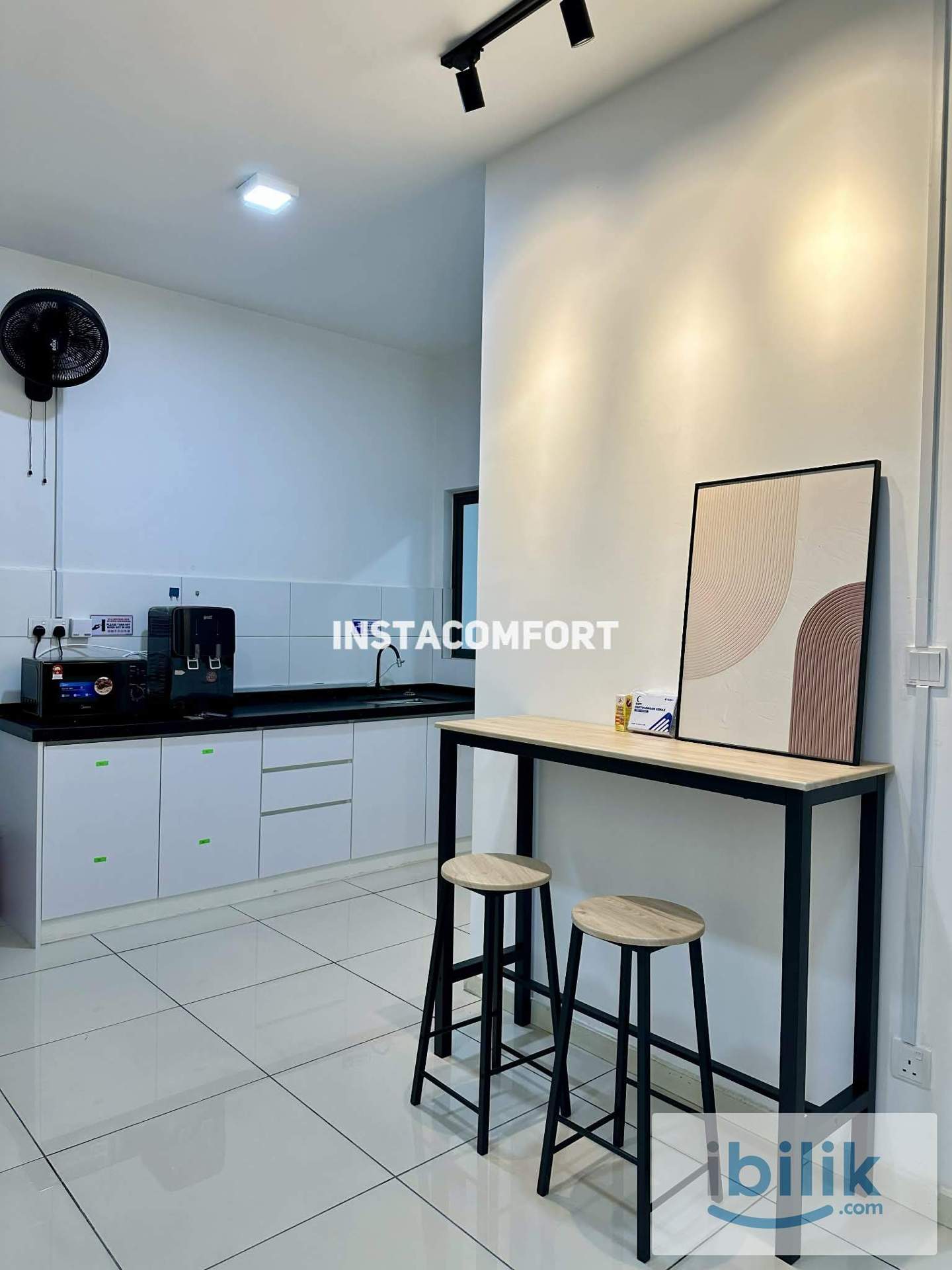 🔥 Balcony Room Available! 🌿 Private Balcony ☀️ Good Natural Lighting 🔥✅ 5 mins walk to LRT Station - Image 8