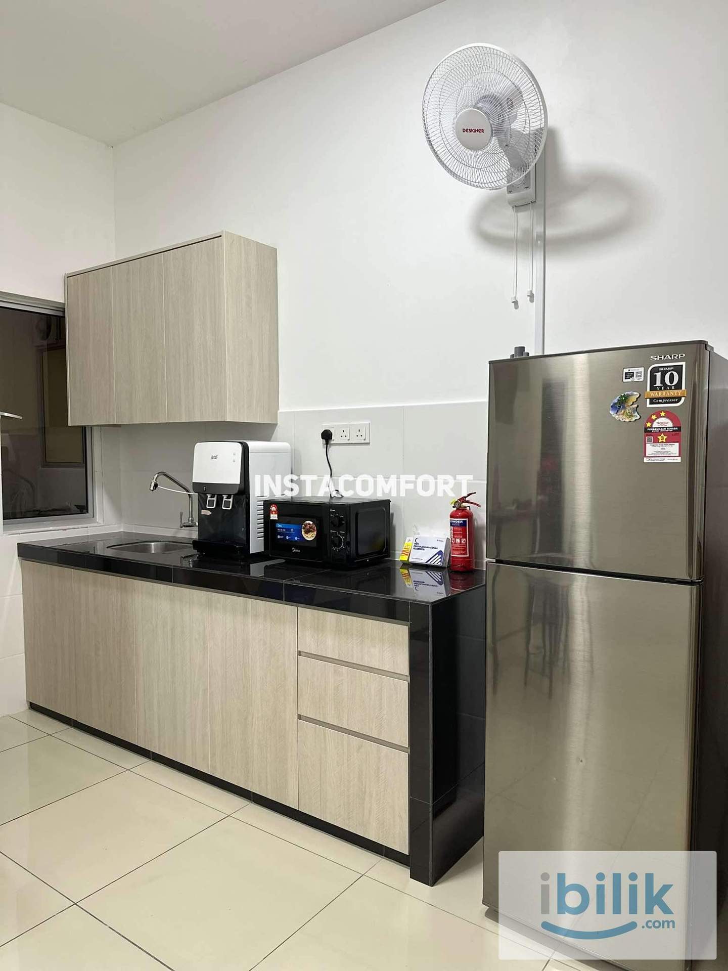 🔥 Middle Room Available! 🌿 Cozy and Chill ☀️ Good Natural Lighting 🔥✅ 5 mins walk to LRT Station - Image 4