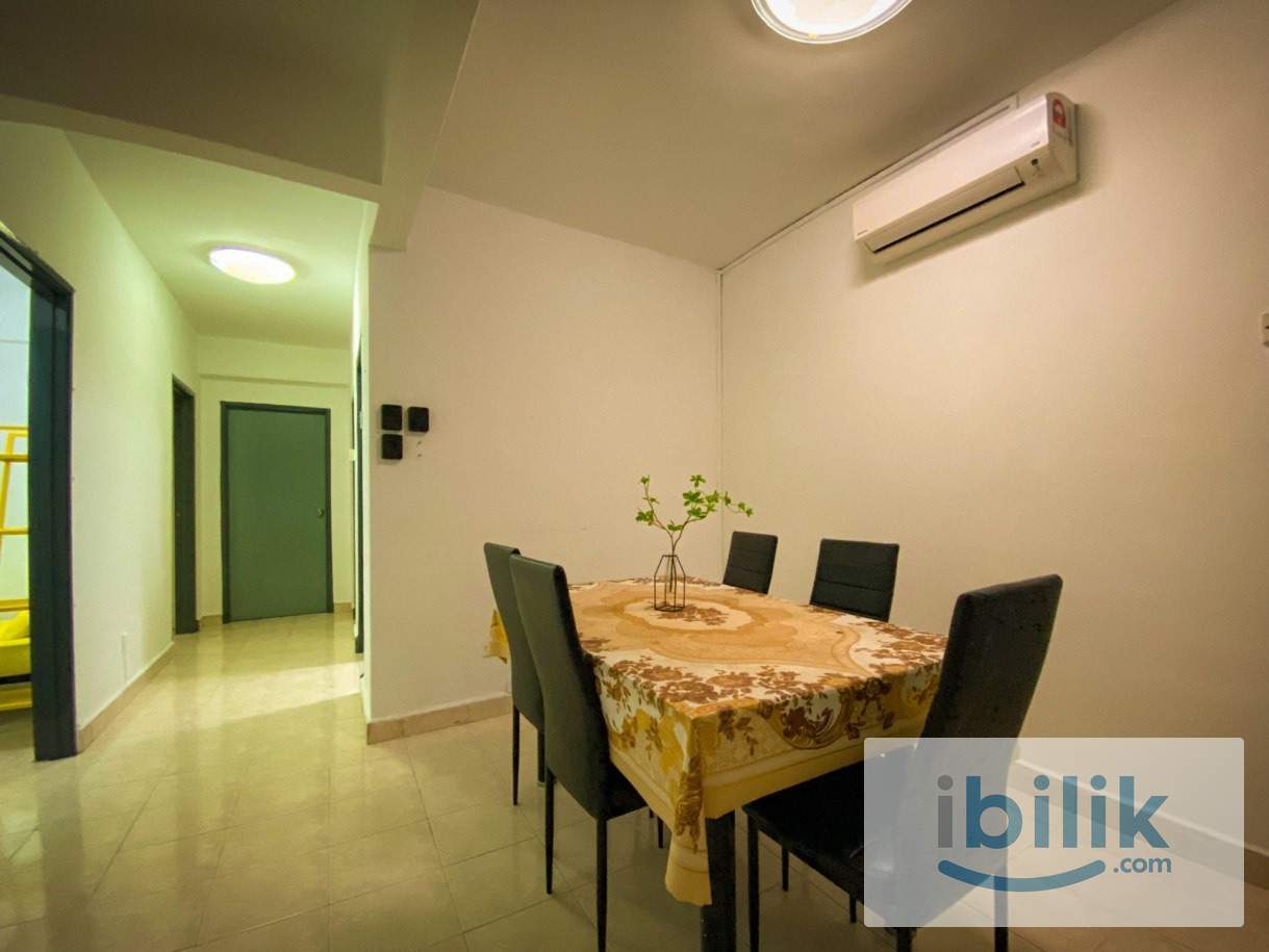 [Malay Female] Middle Room Carlina | Kota Damansara | TR0128 - Image 3