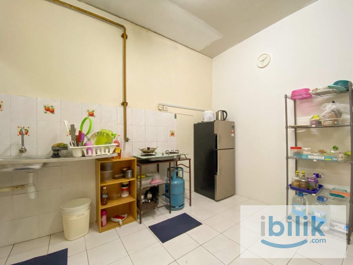[Malay Female] Middle Room Cemara Apartment Bandar Permaisuri | Cheras | TR0169 - Image 4