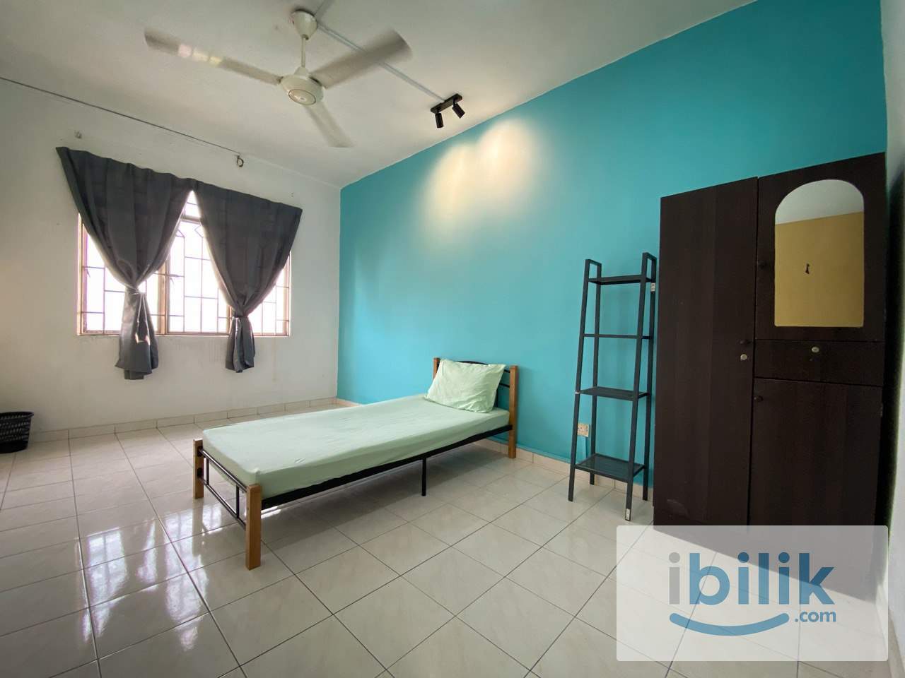 [Malay Female] Master Room Mentari Court Sunway Petaling Jaya TR0026-A15 - Image 1