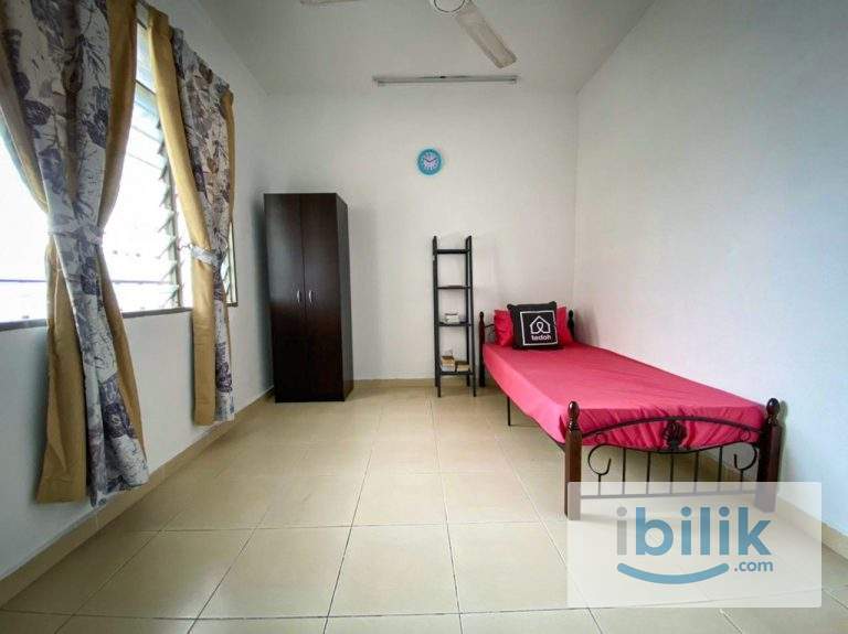 [Malay Female] Middle Room Mentari Court Sunway Petaling Jaya TR0107-G11 - Image 1