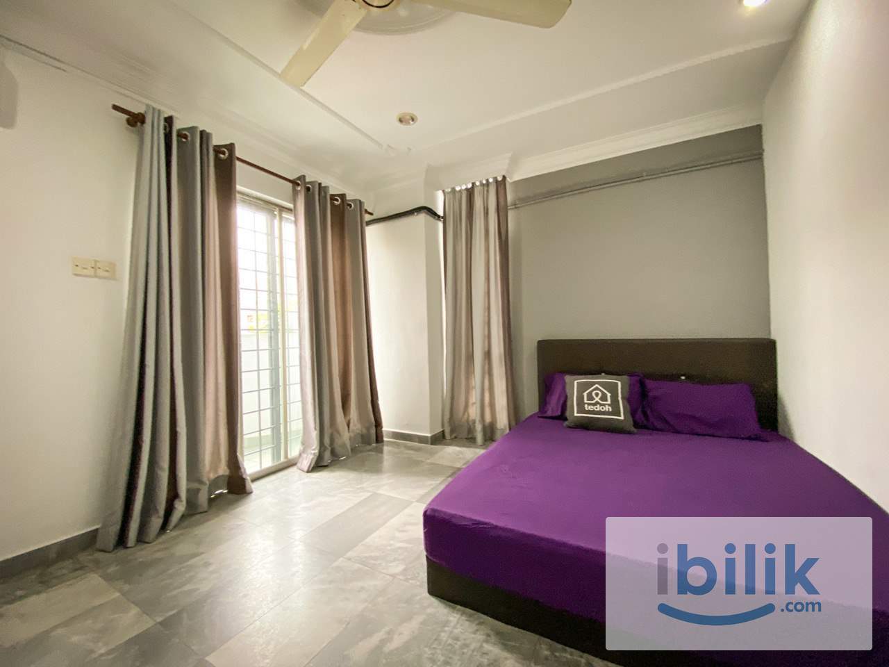 [Malay Female] Middle Room Ridzuan Condominium Sunway TR0188 - Image 1