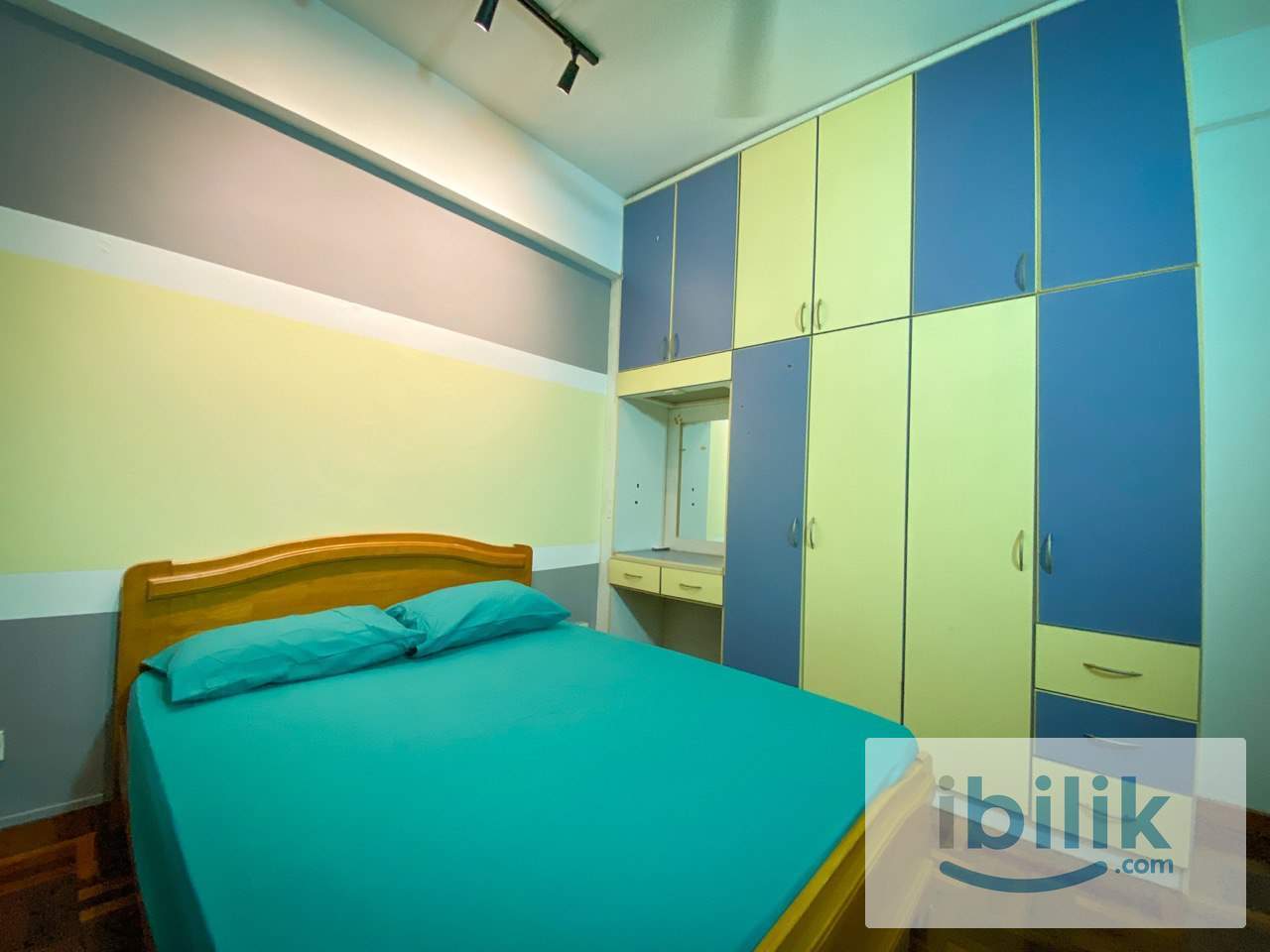 [Malay Female] Middle Room Ridzuan Condominium Sunway TR0190-A2 - Image 2