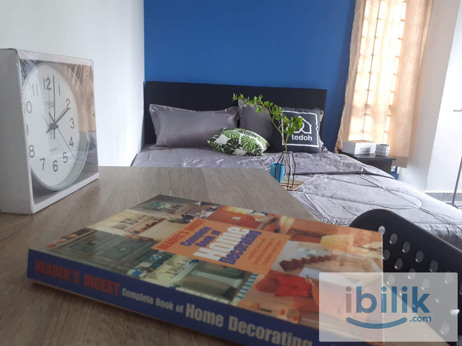 [Malay Female] Middle Room Ridzuan Condominium Sunway TR0074 - Image 1