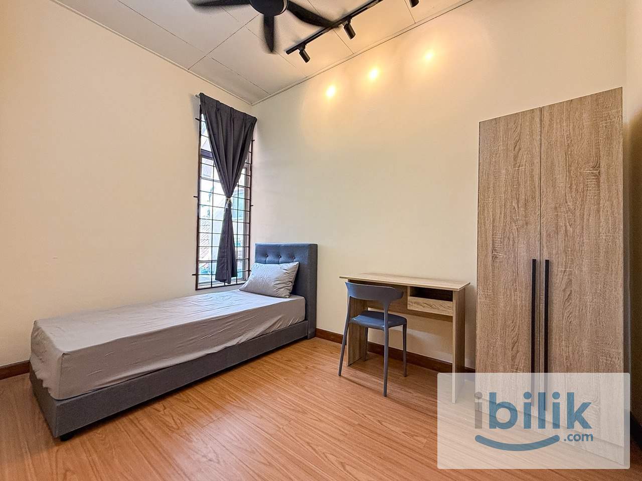 [Malay Female] Single Room Warisan Puteri Sikamat Seremban TR0319 - Image 1