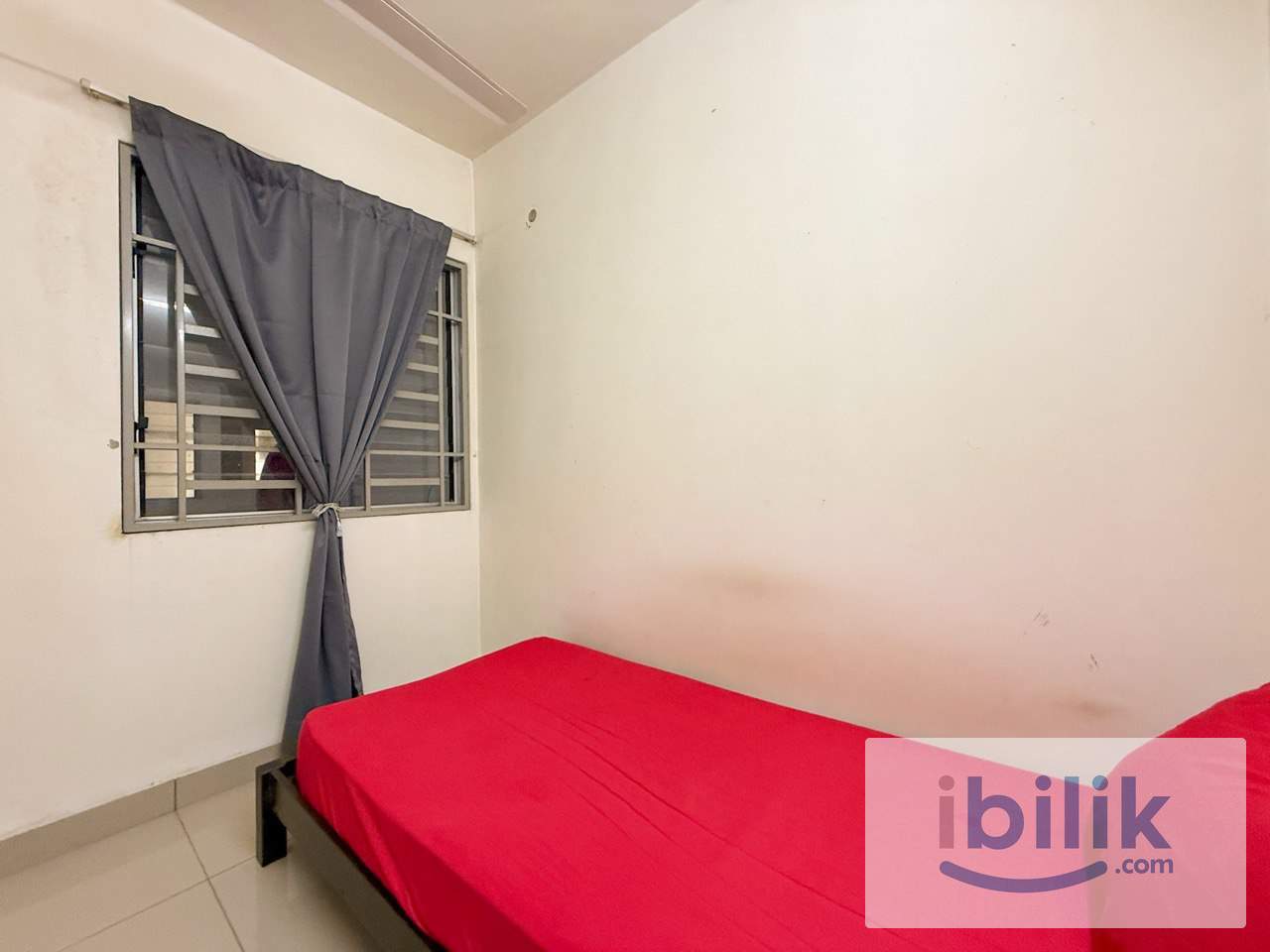 [Malay Female] Middle Room Sentrovue Puncak Alam TR0086 - Image 3