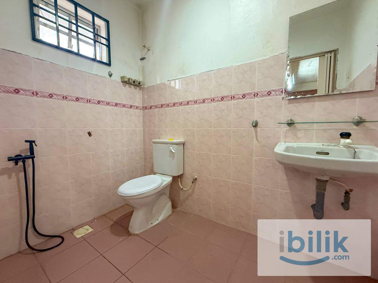 [Malay Female] Single Room Bandar Putra Segamat TR326 - Image 9