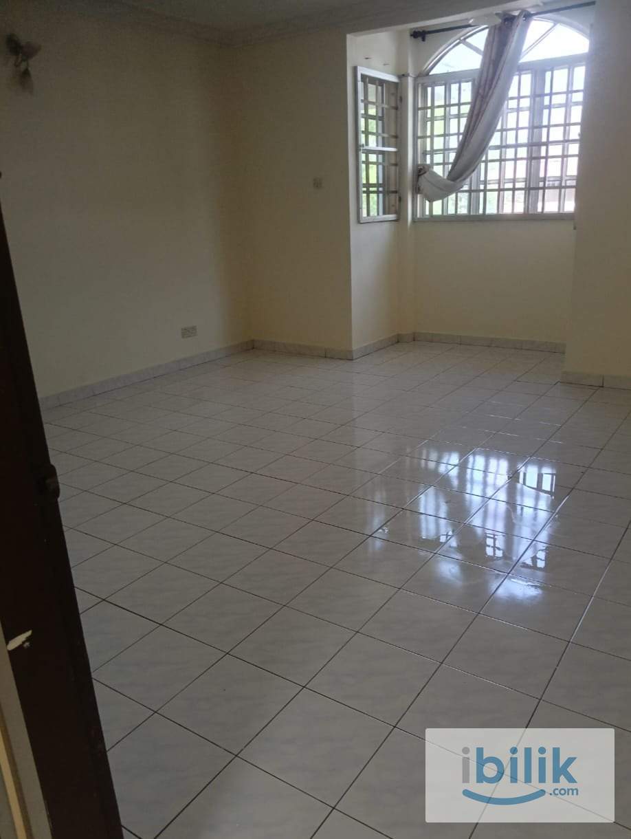 DOUBLE STOREY HOUSE  TAMAN BUKIT KEPAYANG FOR RENT RM1300 - Image 5