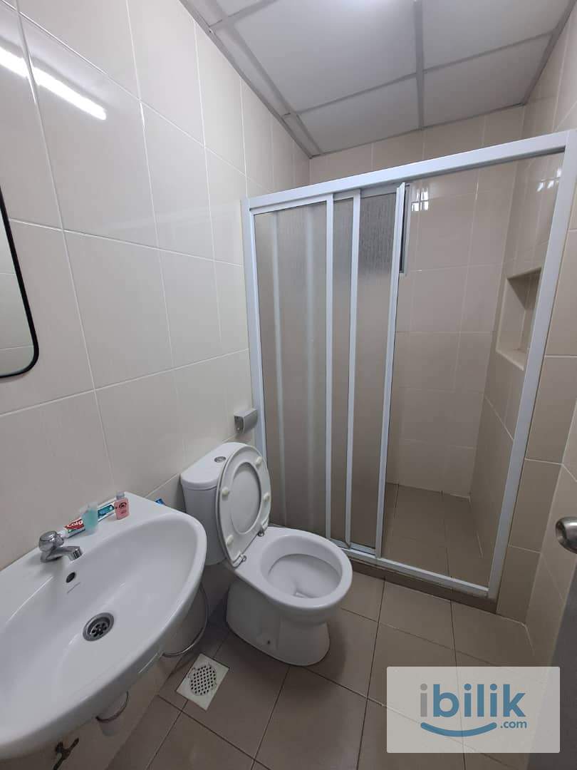 [Female Unit] Medium Room Available End Of Jan - Image 4