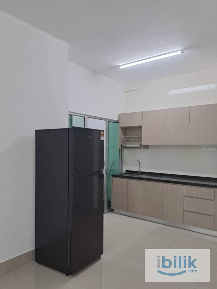 Balcony Female Unit (Razak City - Image 2