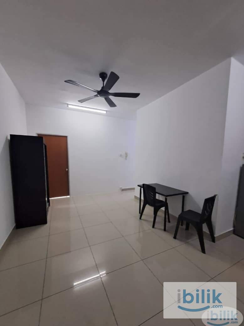 Small room female unit free wifi Oug Parklane - Image 1