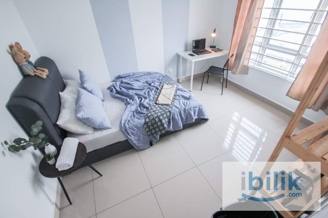 Walking distance MRT line Casa residenza Master bedroom ensuite private bath, fully furnished ready move in  - Image 3