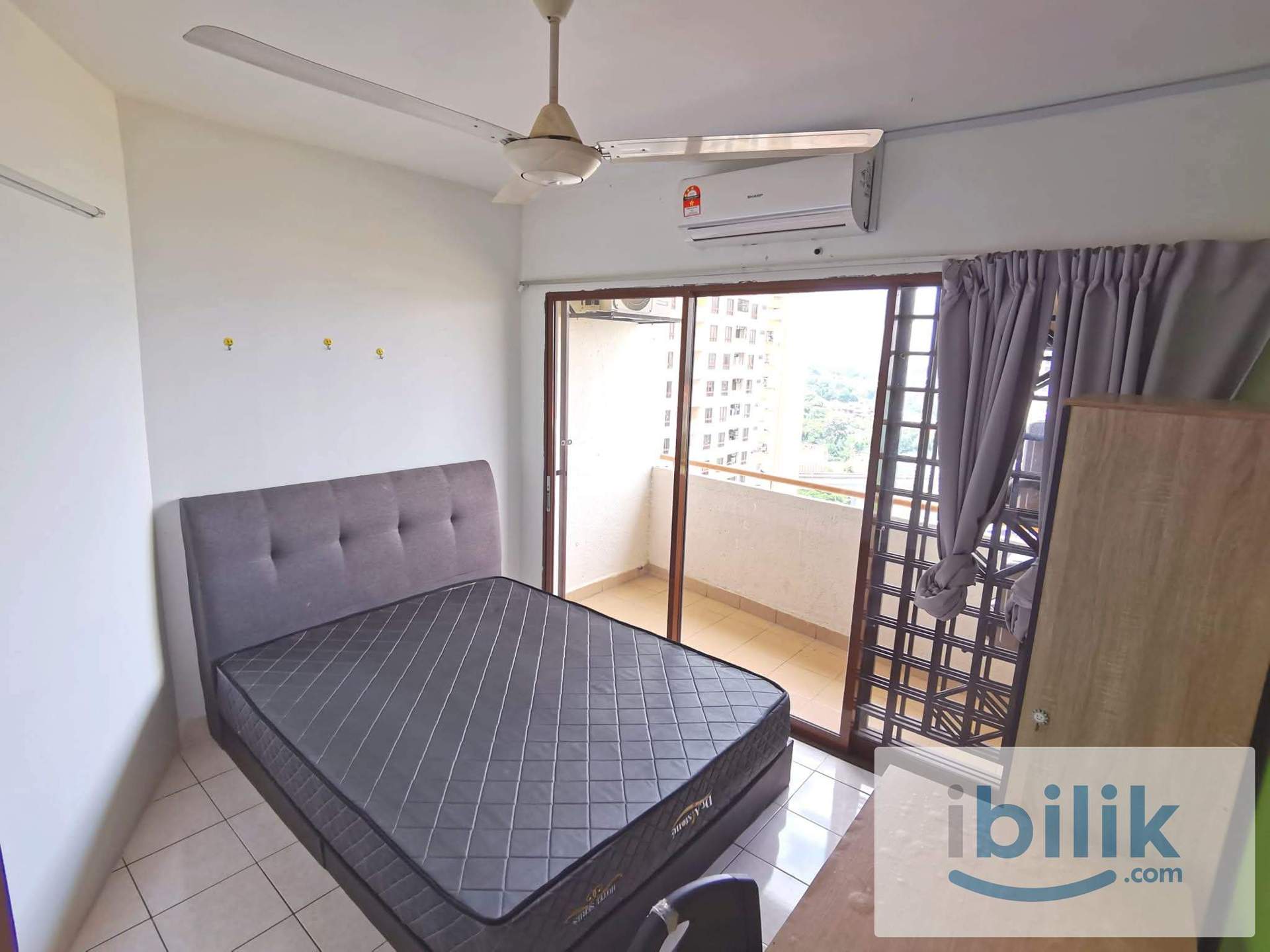 4rooms only‼️PROMO end 30 june‼️ Limited offer ✅🙋‍♀️Block E medium room fully furnished ready move in - Image 1