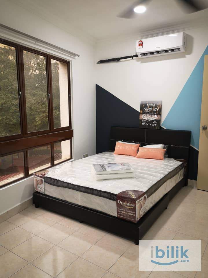 Nearest block to MRT (Low floor)‼️PROMO end 30 june‼️ Limited offer ✅🙋‍♀️Block F Queen Bed fully furnished ready move in - Image 1