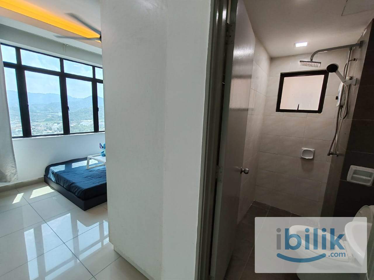 Limited Private bath✅🙋‍♀️Master bedroom fully furnished ready move in july - Image 1