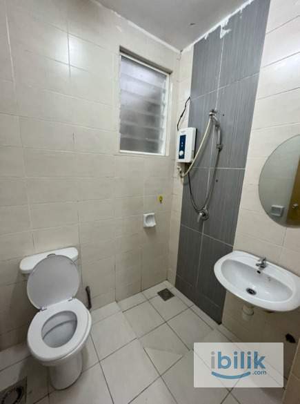 Single room at Impian Meridian, Subang Jaya - Image 3