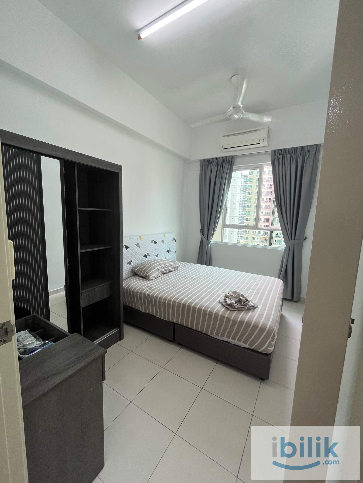 Middle Room At Bayan Lepas/Sungai Ara  - Image 2