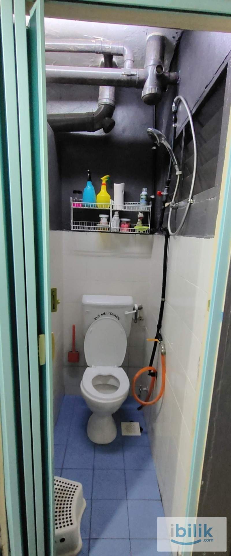 Middle Room Sharing at Ampang, Selangor - Image 6