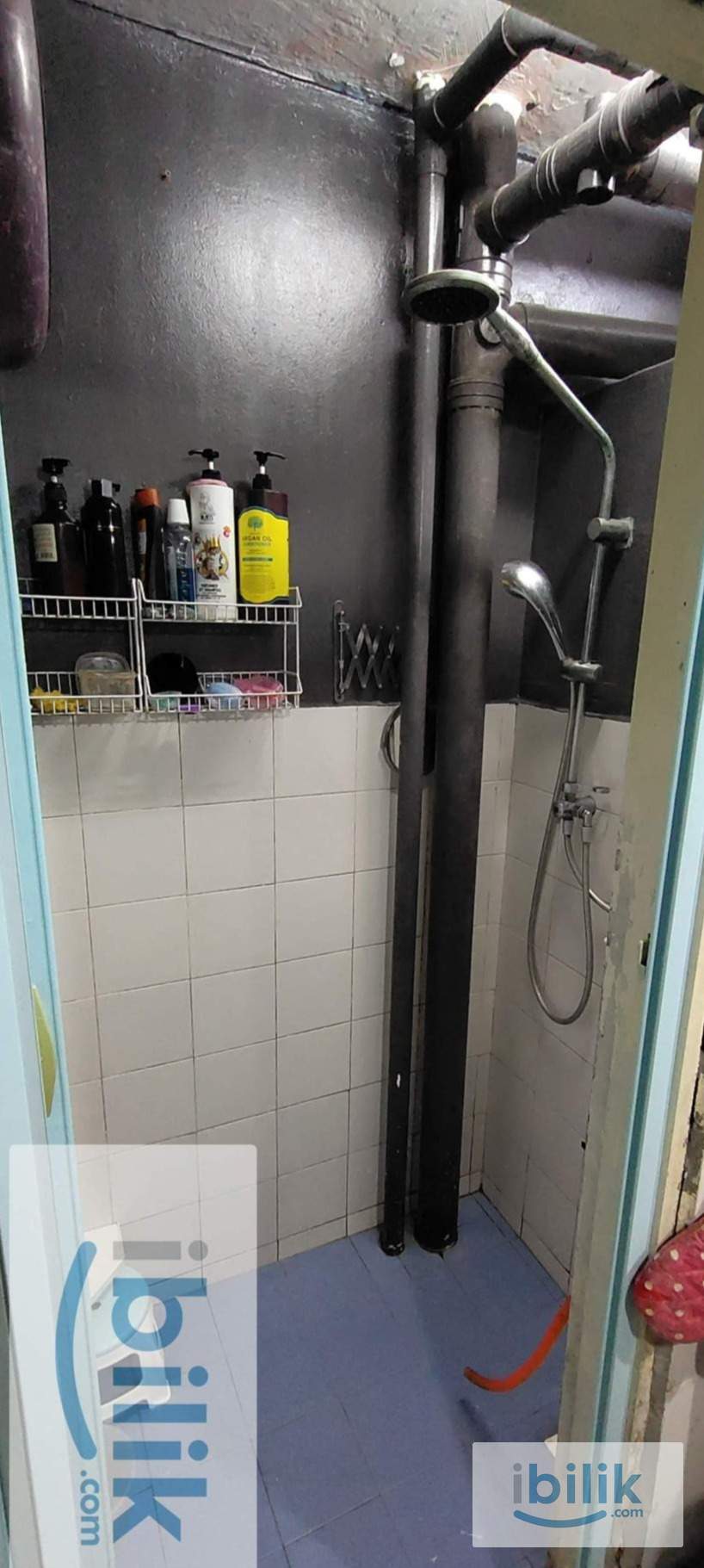 Middle Room Sharing at Ampang, Selangor - Image 10